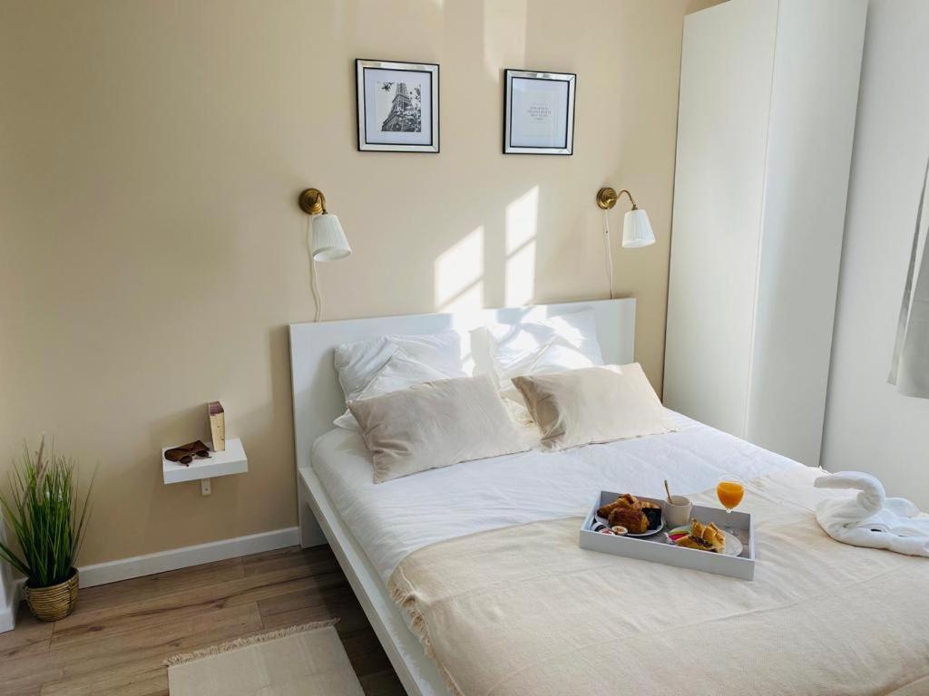 Studio Cosy En Plein Coeur De Soissons Apartment Exterior foto